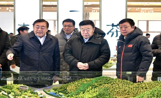 2024年1月4日，市委书记张恩德一行莅临XPJ·(澳门区)公司官方网站集团走访调研_副本.jpg