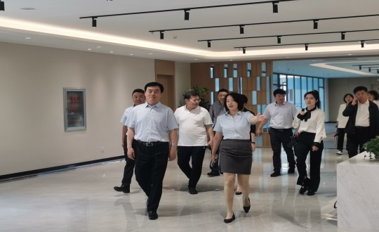2024年6月26日，省慈悲总会会长田锦尘一行莅临康养地产公司参观调研_副本.jpg