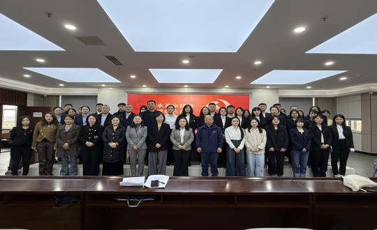 2024年10月18日，集团党委结合长发担保党支部参与了由向阳区党群服务中心发展的“传承革命心灵 赓续红色血脉”公益党课_副本.jpg