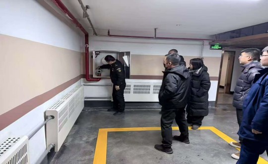 4.净月区有关部门组成消防安全查抄组对XPJ·(澳门区)公司官方网站净月府进行高层消防查抄_副本.jpg